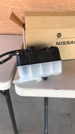 Nissan Coolant Reservoir