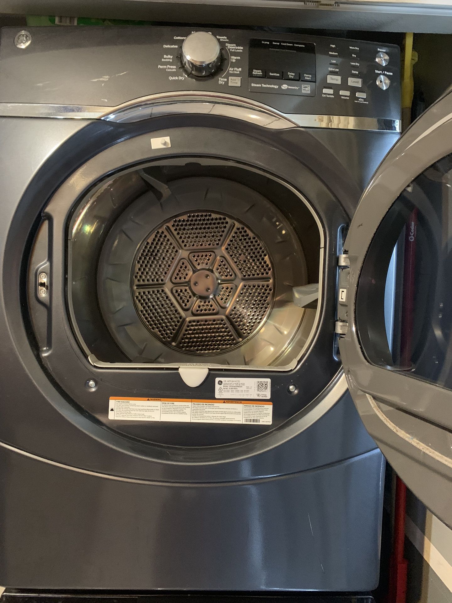 GE DRYER 7.5 Cubic Foot