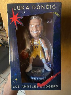 Dodgers bobblehead Luka Doncic
