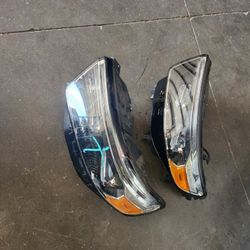 2020 2021 Ford Explorer Headlight Part 