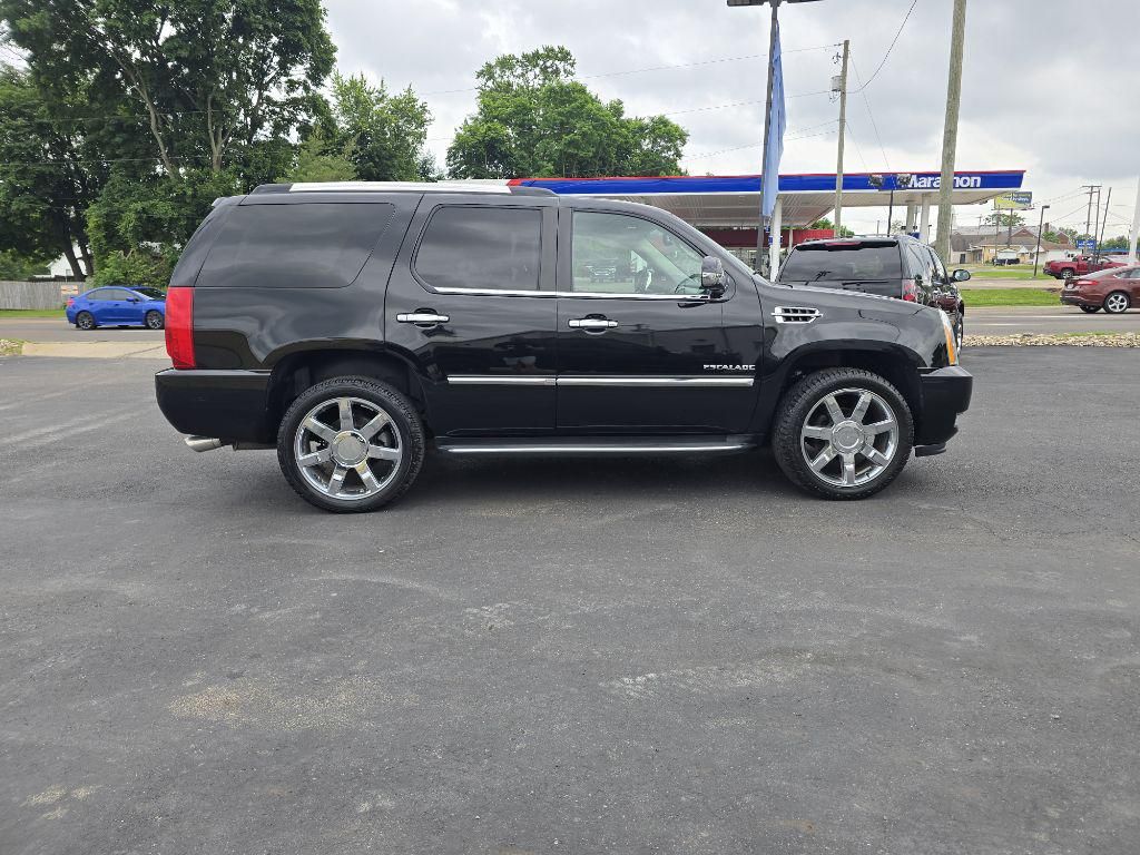 2013 Cadillac Escalade
