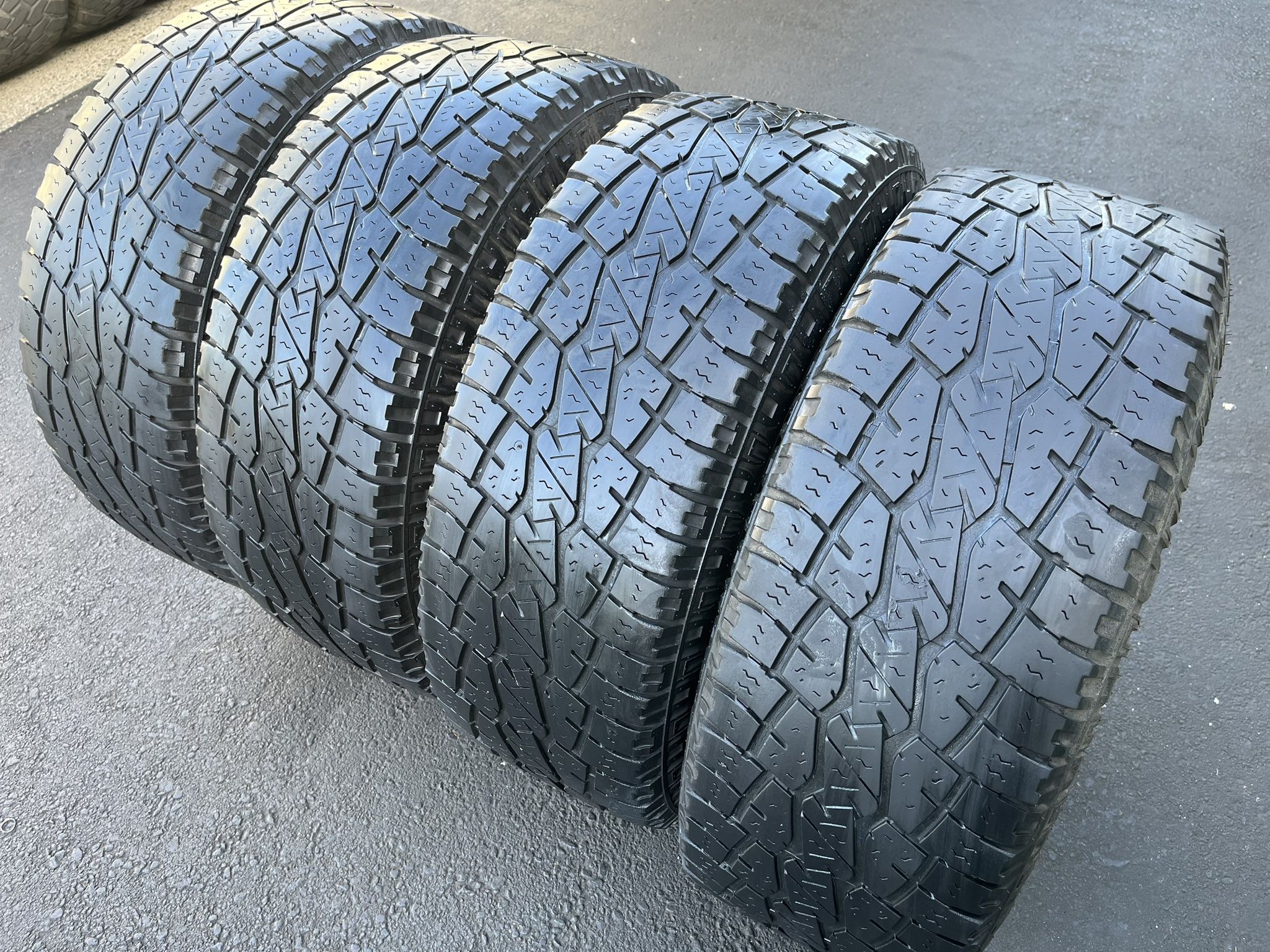 (4) 35x12.50R20 Pro Comp Sport A/T
