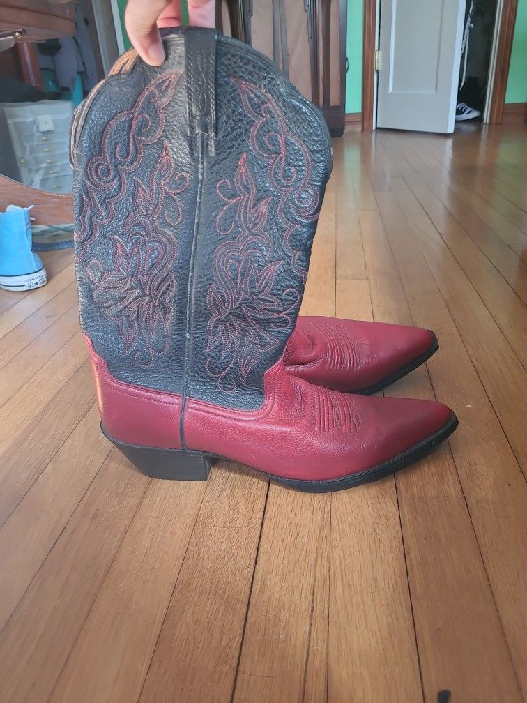 Red & Black Women's Size 10B Leather Cowboy Boots- Hardly Ever Worn