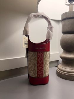 NWT Michael Kors Signature Wine Bottle Holder/Chili multi with metallic stripe