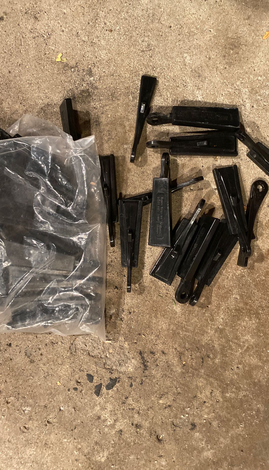Kover Klamp tie down clips