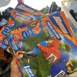 INFLATABLE BOXING GLOVES