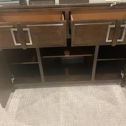 Solid Wood Tv Console / Buffet / Dinning Room Server 