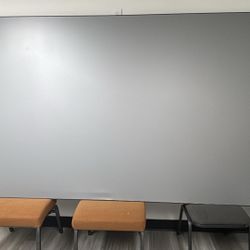 Large Projector Screen – Great Condition