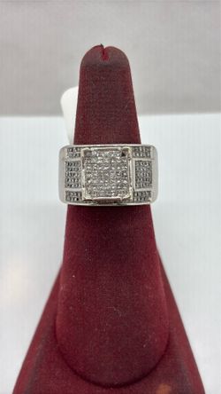 14k White Gold Ring