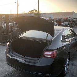 2022 Malibu LT parts AA1637