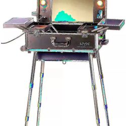 NYX Professional Makeup Case With Lights