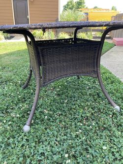 Outdoor Patio Table 