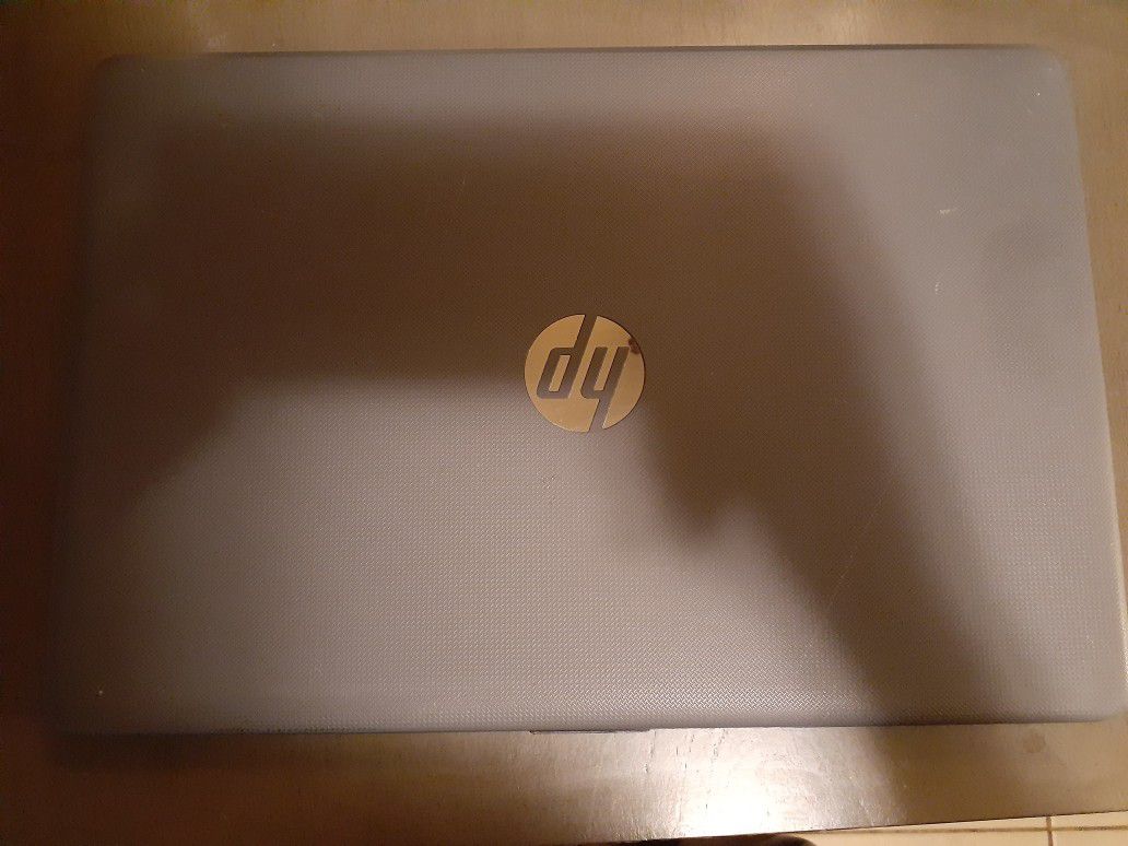HP Notebook - 15-bs076nr