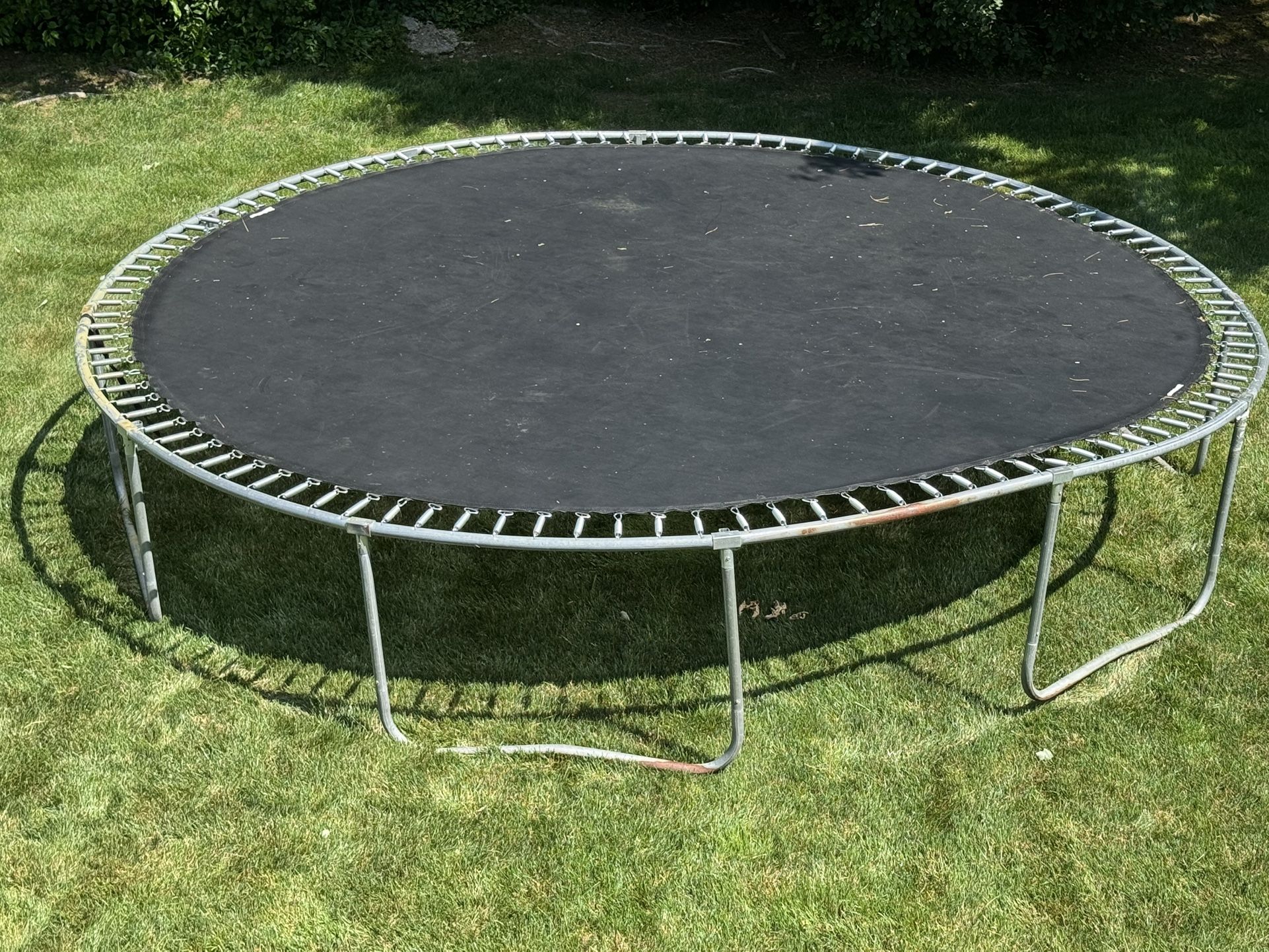 Trampoline