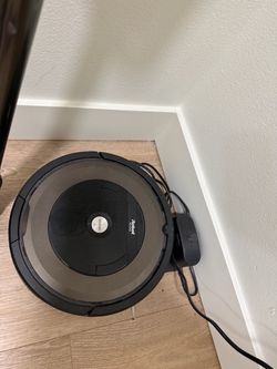 iRobot Roomba robot