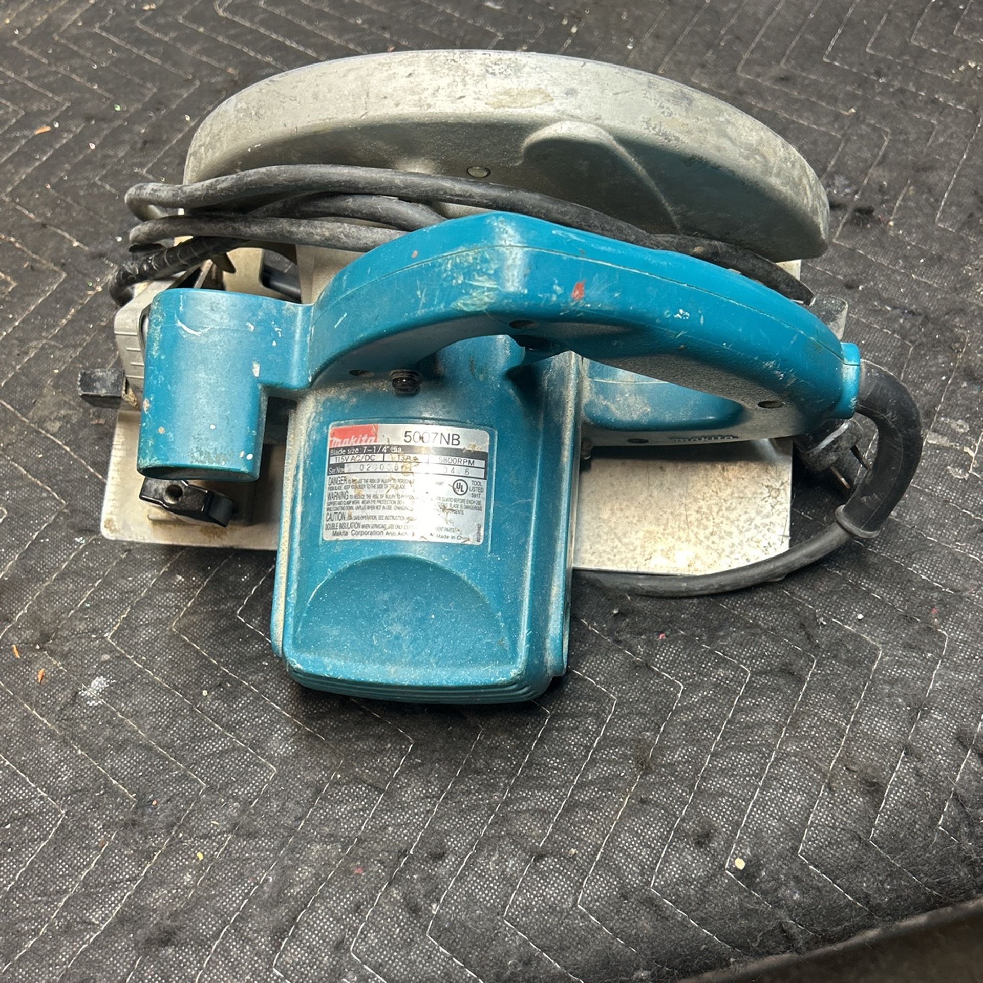 Makita Saw