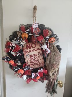 Halloween No Trespassing Wreath