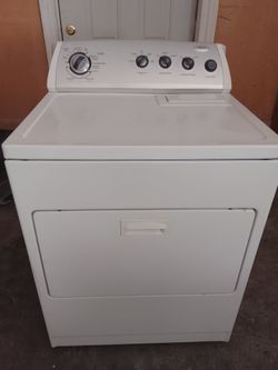 Like new electric dryer, Free delivery and setup