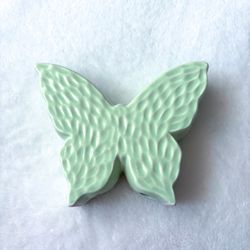 ✨SAGE GREEN BUTTERFLY DECOR SAGE GREEN DECOR BUTTERFLY FIGURINE Z GALLERIE✨