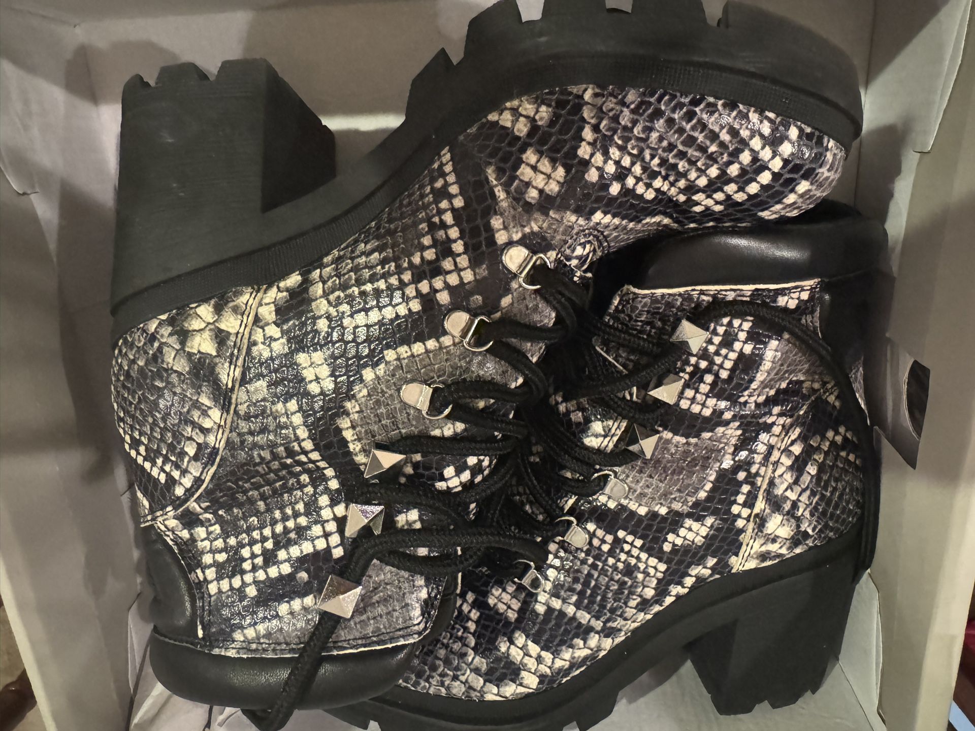 Snakeskin Boots Size 7.5