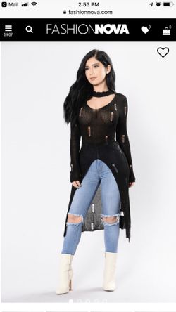 Fashion Nova - Breaking Hearts Sweater - Size Medium/Large New