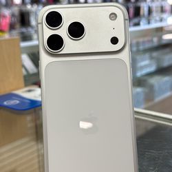 iPhone 17 ProMax UNLOCKED 256GB