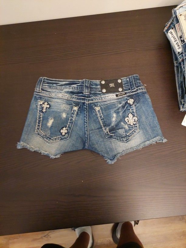 Miss Me Women's Jeans Size 27 Shorts