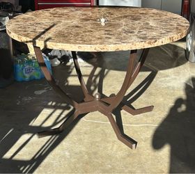 48" Dinning Table and Chairs