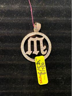 10k DIAMOND M INITIAL PENDANT