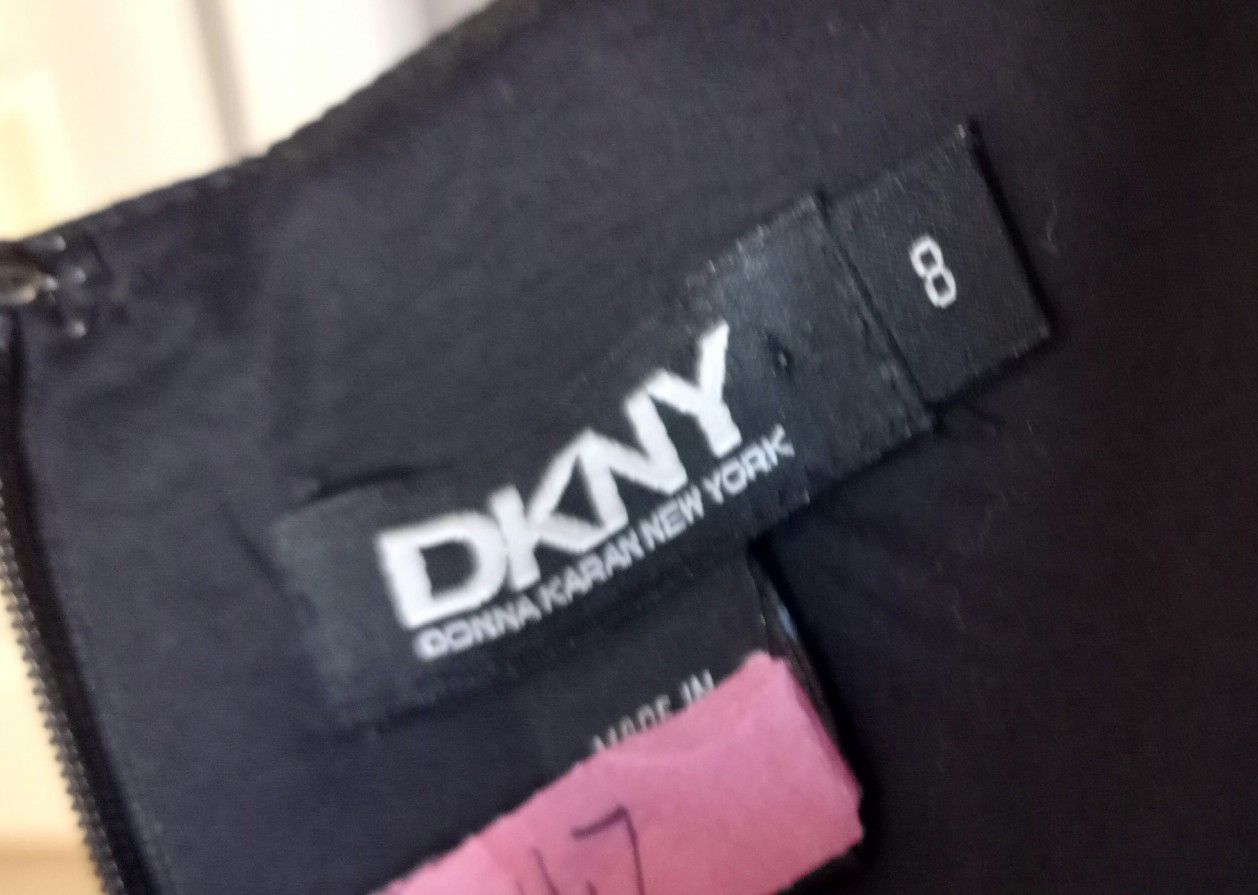 DKNY Sleeveless Crewneck Stretch Sheath Dress Sz.8