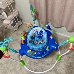 Baby Jumper by Baby Einstein