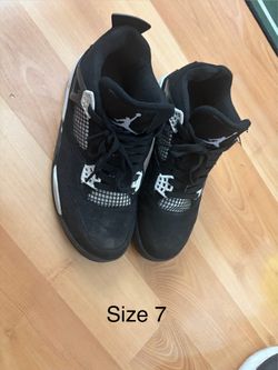 Youth shoes