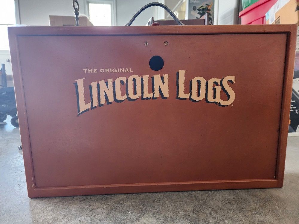 Vintage Lincoln Logs Set Gently Used
