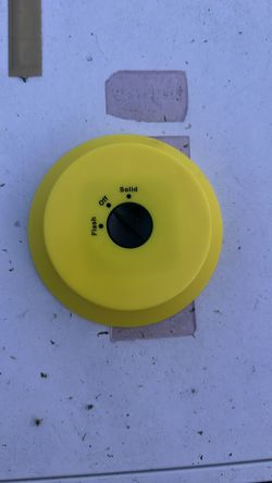 Emergency road flares