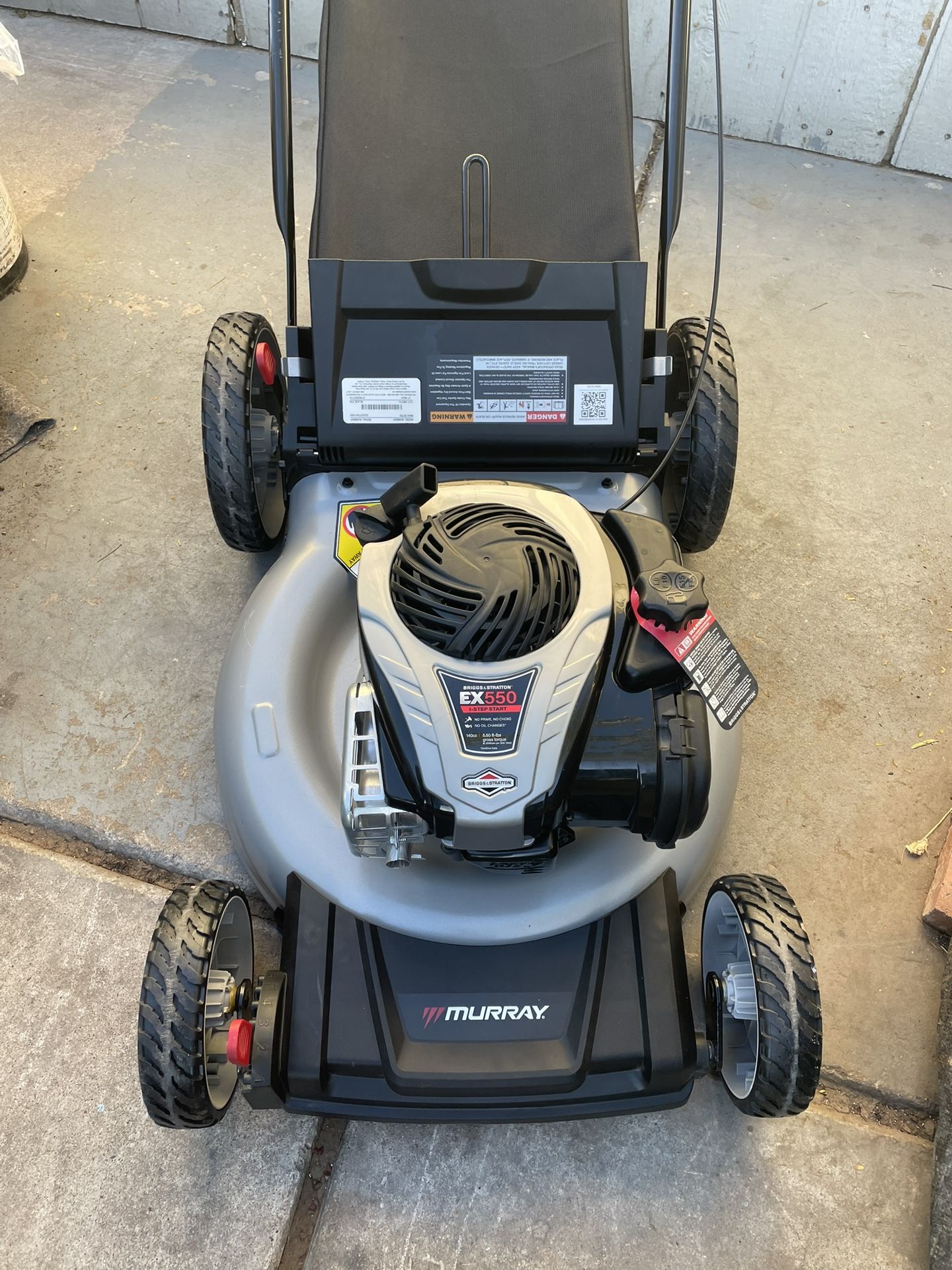 Murray 21 in. 140 cc Briggs and Stratton Walk Behind Gas Push Lawn Mower with Height Adjustment and with Mulch Bag
