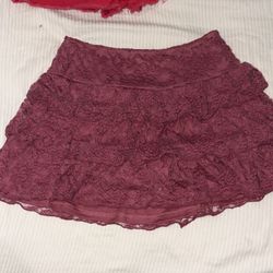 GIRLS PURPLE SKIRT W/ RUFFLED DESIGN