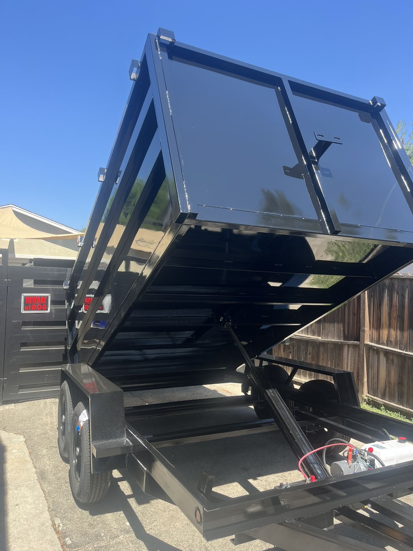 Hydraulic Dump Trailer