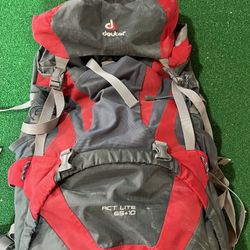 Deuter ACT Lite 65 + 10 L Backpack