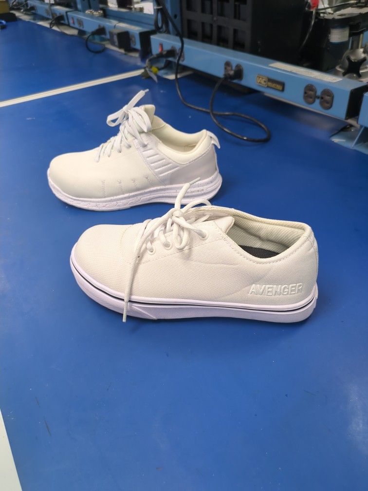 Aventura And Timberland Size 6 For Women 