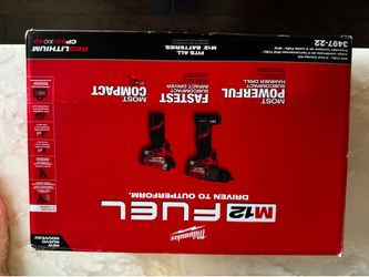 Milwaukee Impact and Drill set