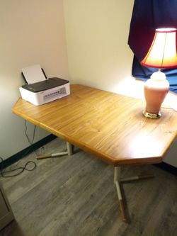 Kitchen - Dinning Room Table