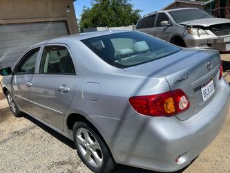 2009 Toyota Corolla LE