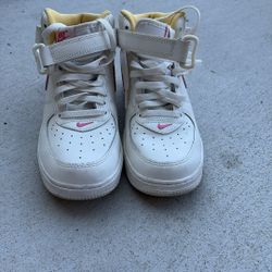 Nike Shoes 