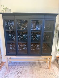 Display cabinet