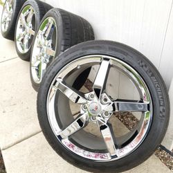 Staggered Corvette Sting Ray Rims 