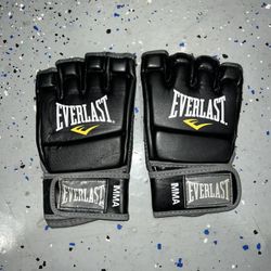 MMA GLOVES