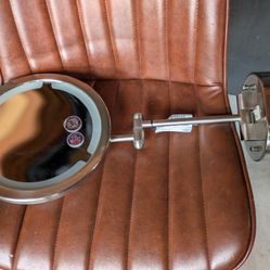 Baci Magnifying Mirror