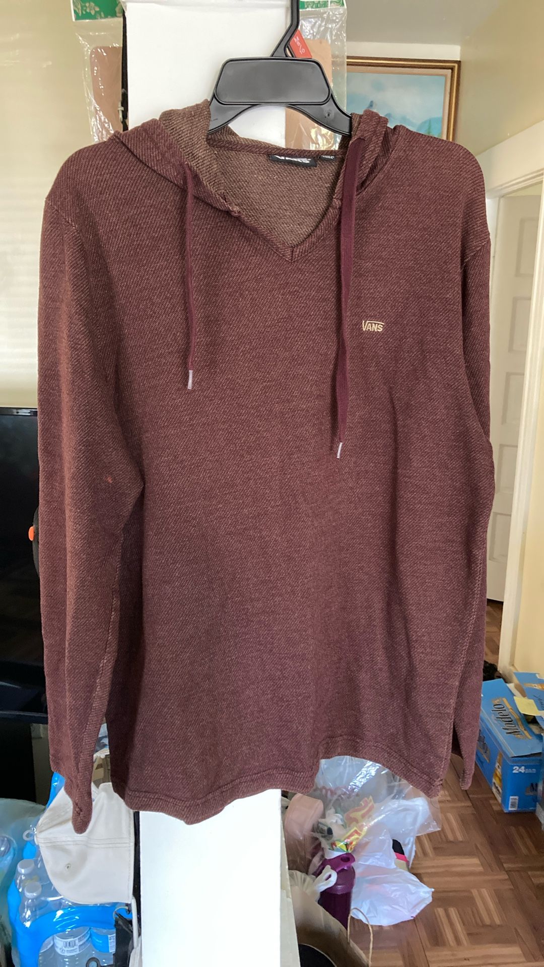 VANS. Sweater. Size. L