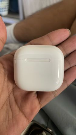 Apple AirPods gen 3 noise cancellation