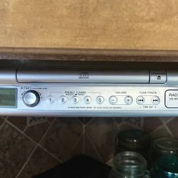 SONY Mega Bass Under Cabinet AM FM CD Kitchen Clock Radio ICF-CD543RM w/ Remote 